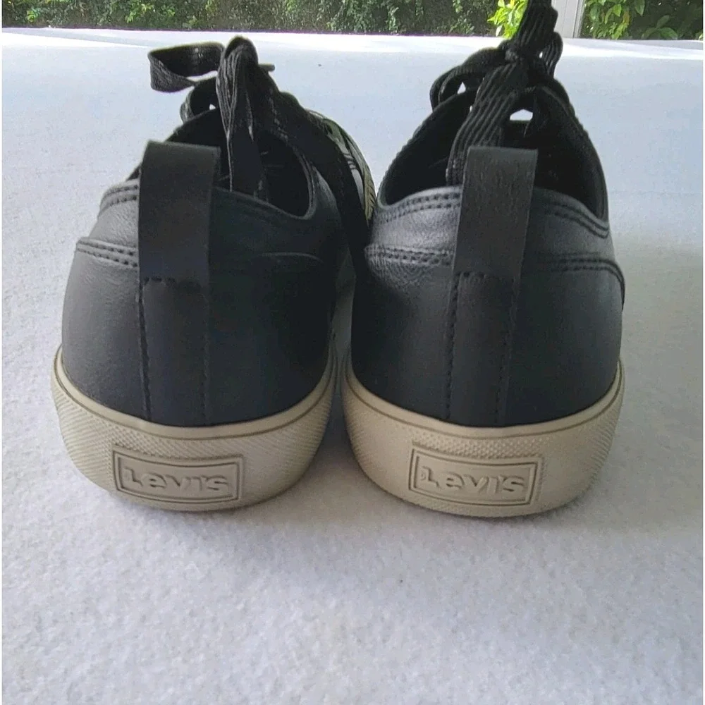 Levi's Men's Shoes Anikin NL Lace-Up Sneakers Black Putty Size 10 Width M NEW‎